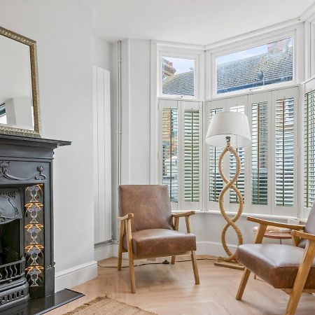 Pass The Keys 3 Bed Scandi Heaven Minutes From The Beach Уитстабл Экстерьер фото