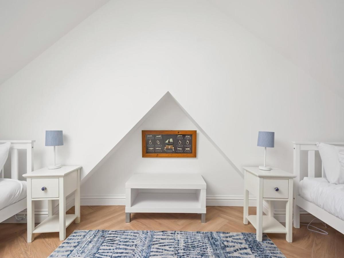 Pass The Keys 3 Bed Scandi Heaven Minutes From The Beach Уитстабл Экстерьер фото