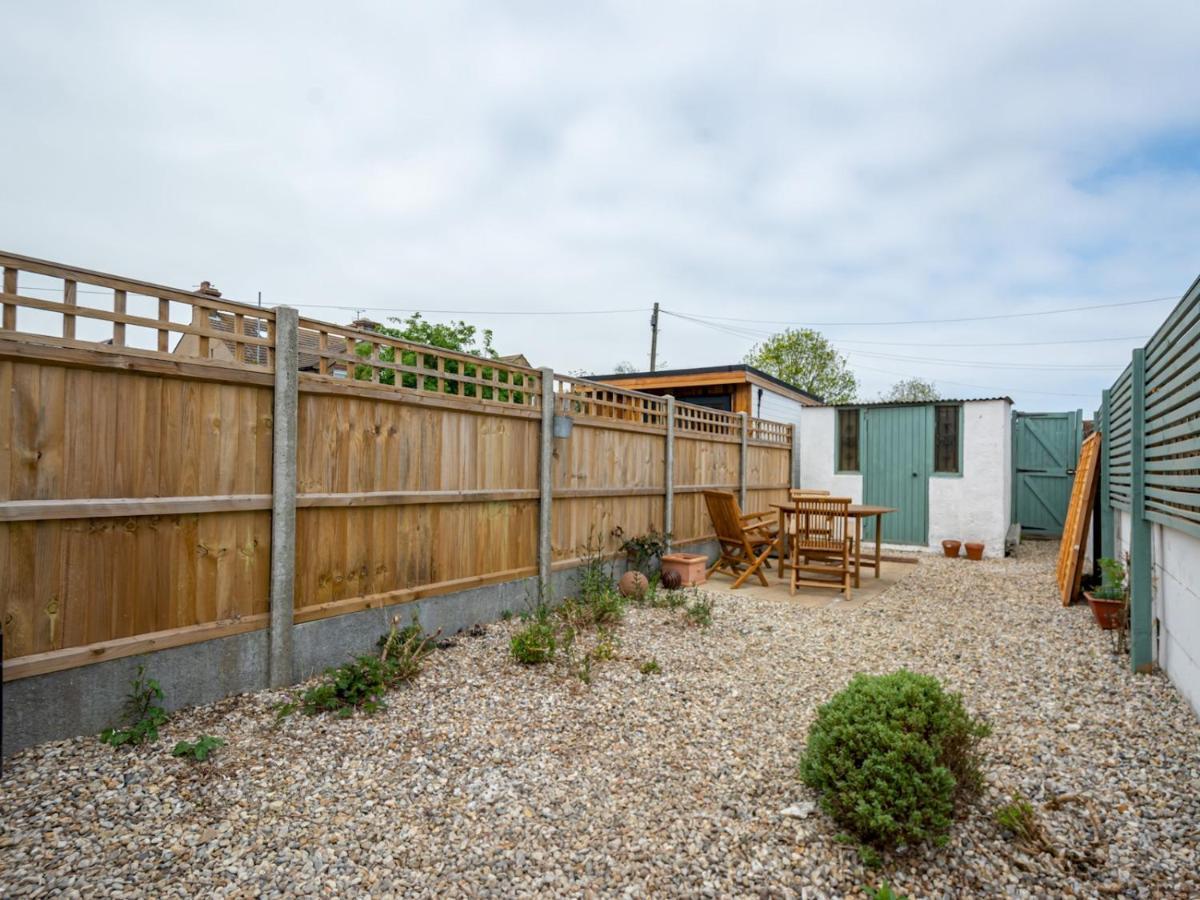 Pass The Keys 3 Bed Scandi Heaven Minutes From The Beach Уитстабл Экстерьер фото